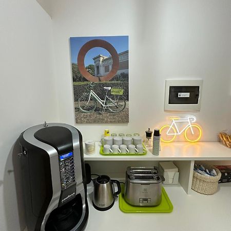 Bed&Bikerome Angelico Hotel Exterior foto